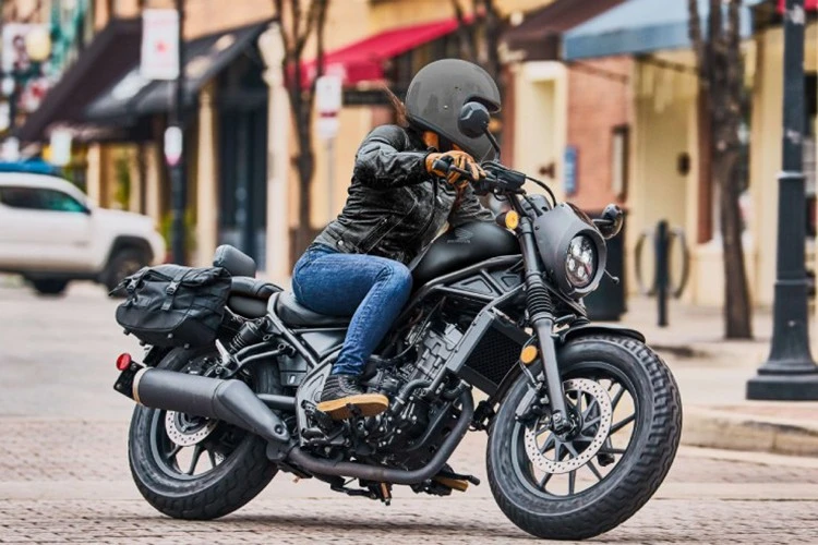 Honda Rebel 300 2026: Giá và Trang bị Xịn Sò